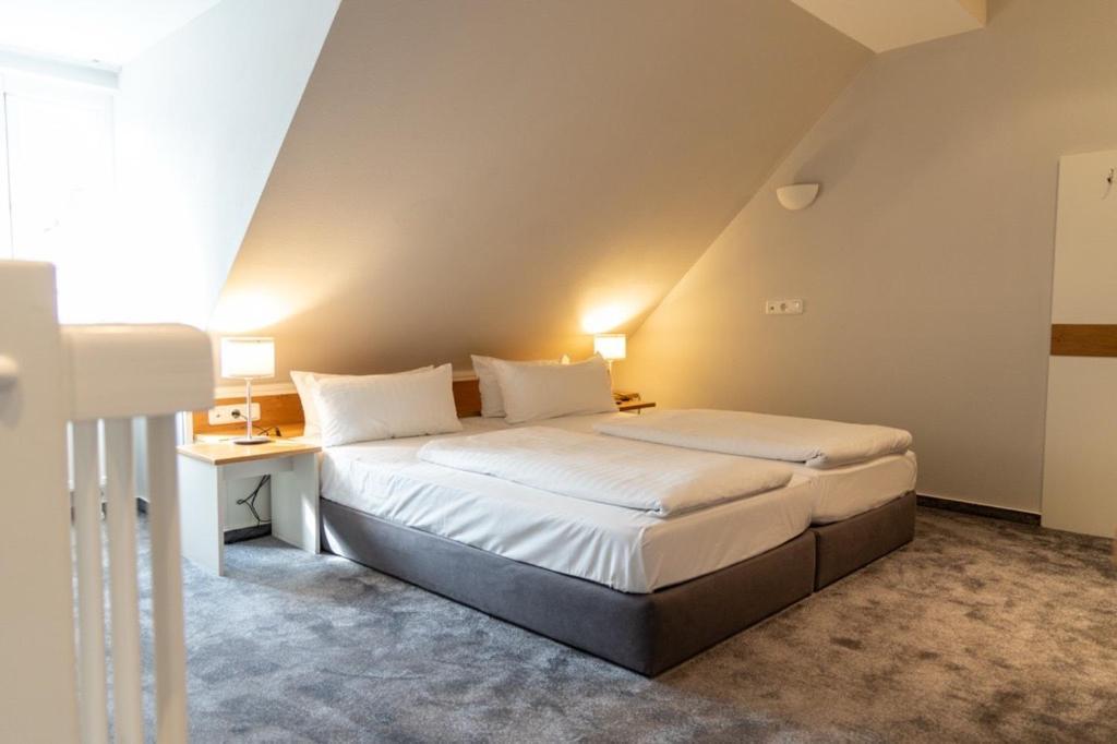Schiefer Suite Hotel & Apartments Гослар Экстерьер фото